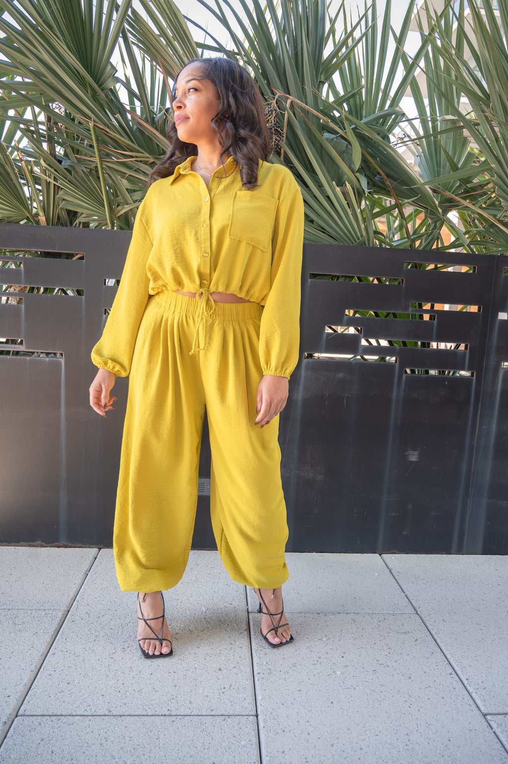Refresh Balloon Pant Set