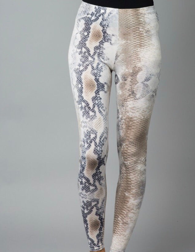 TRUE+ ~ Multicolored Python Leggings - TRUE. 